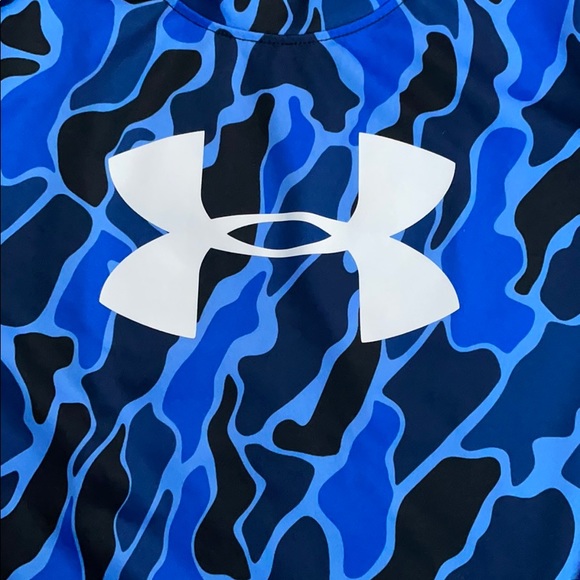 LIKE NEW boys athletic shirts - Picture 2 of 4